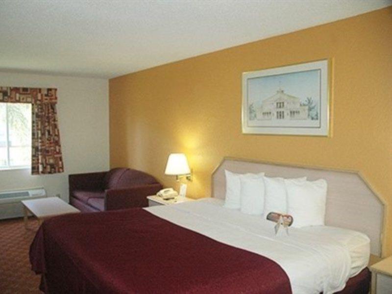 Quality Inn Sarasota I-75 Ngoại thất bức ảnh